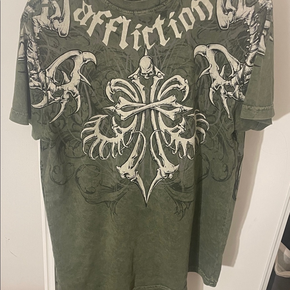 Affliction Men's Olive Green Graphic Short Sleeve Tee